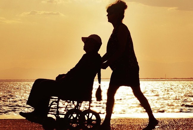 Licht für alle: Wie die richtige Beleuchtung Menschen mit besonderen Bedürfnissen hilft