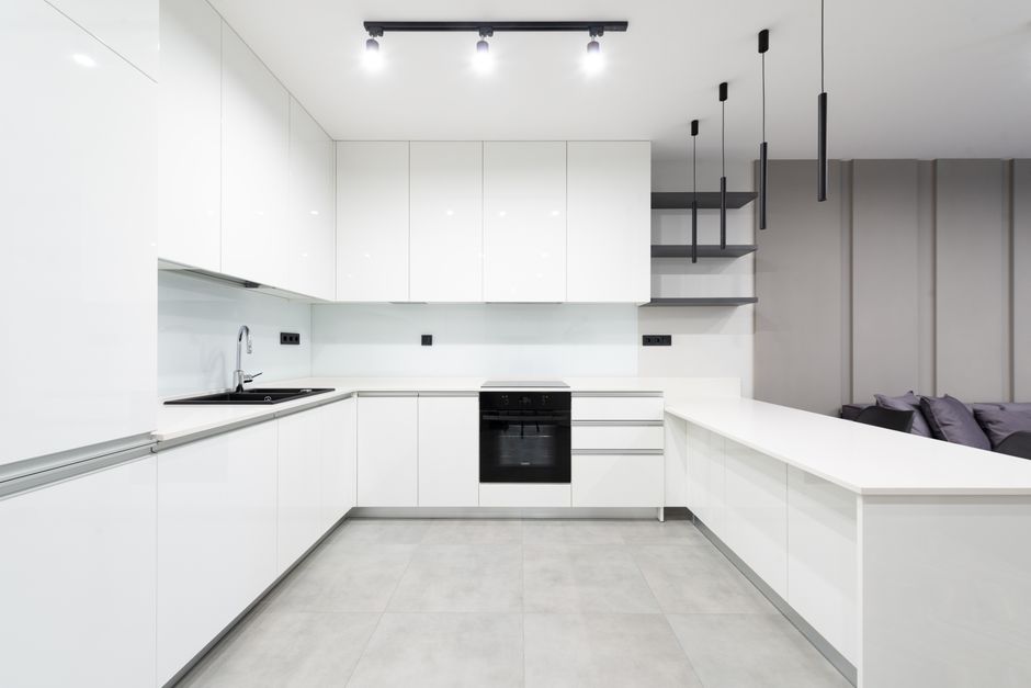 LED-Pendelleuchte über dem Esstisch richtig dimensionieren